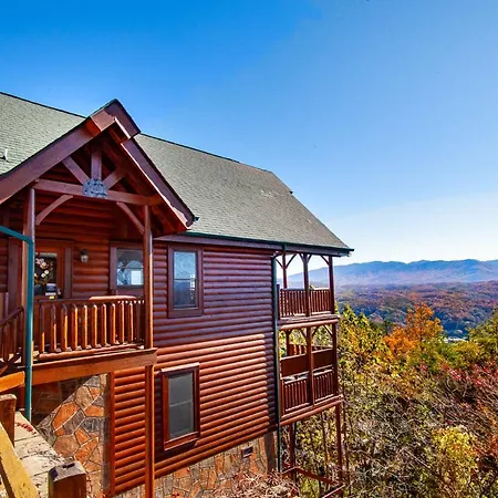 Above It All With Mountain Views, Hot Tub And Theater Room